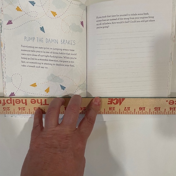 Let That Sh*t Go - fun journal for creating a happy life - Picture 4 of 5